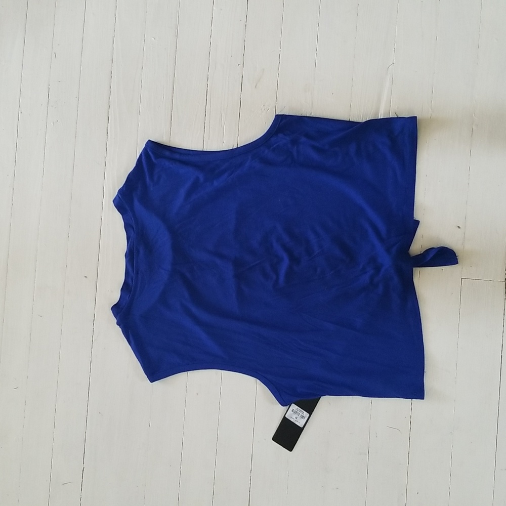 Bebe - Picture 7 of 8